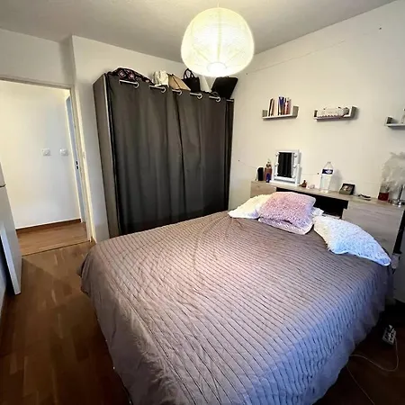 Tres Bien Situe Avec Parking Prive * Montpellier